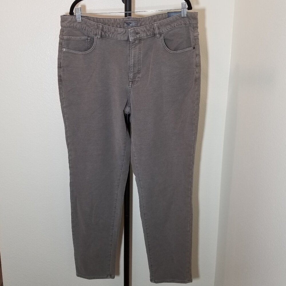 VRST Slim Fit Warm Pewter Jeans Mens 38X32 Retro Street City NWT